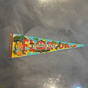 VTG 1974 Florida Keys Souvenir Pennant Impko Kitsch Pinup Girl Alligator 24in